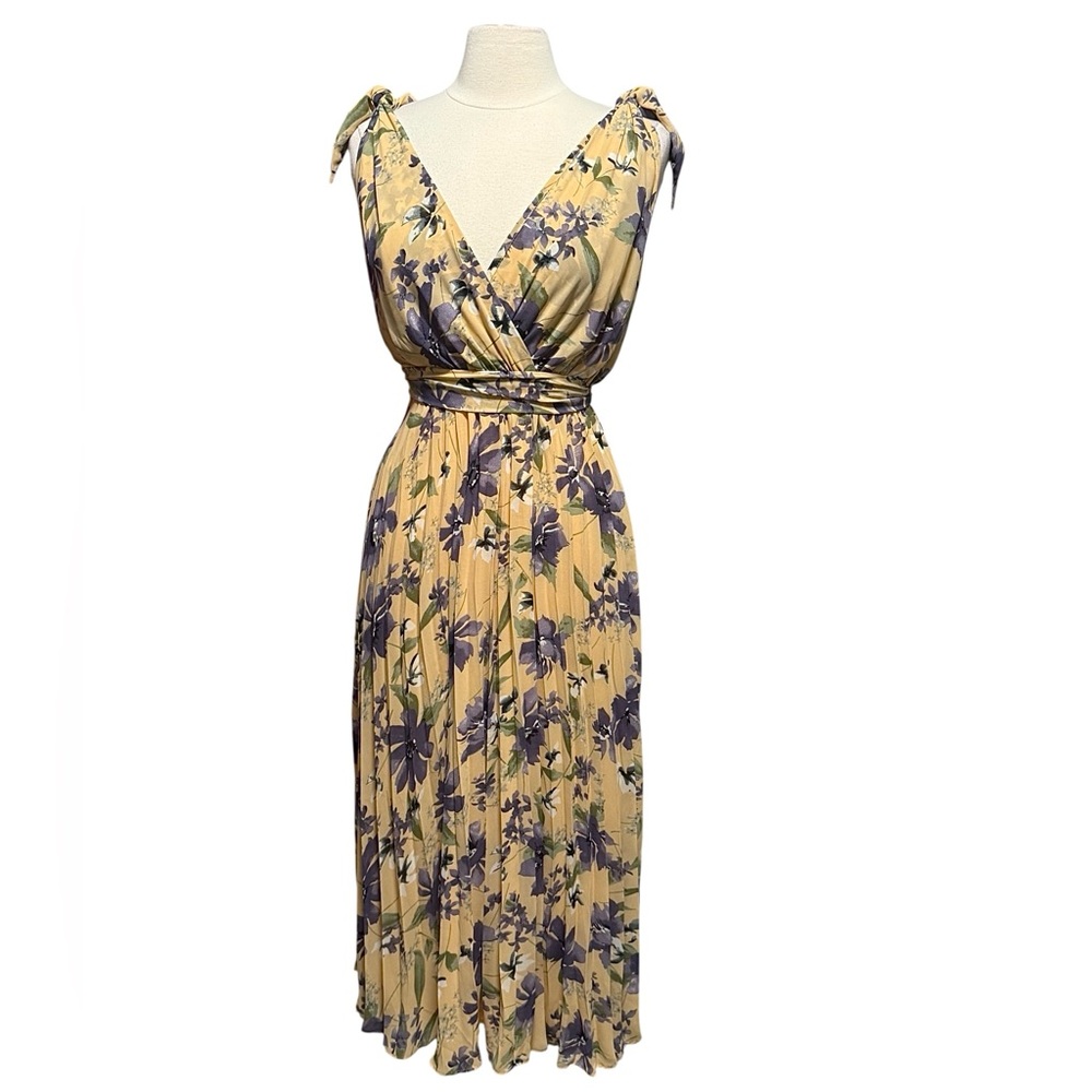 Dress Day Yellow Floral Sleeveless Pleated Midi Wrap Dress Size Small NWT